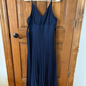Elegant Navy Blue Pleated Dress